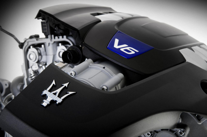 Šéf Maserati: elektromobily jsou nesmysl, hybridy se vyrábí jen pro regulace
