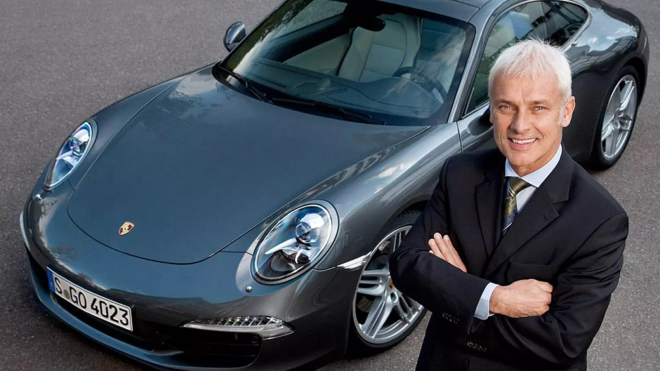Bývalý šéf VW je zpátky, do hry ho vrátil sám syn zesnulého Ferdinanda Piëcha