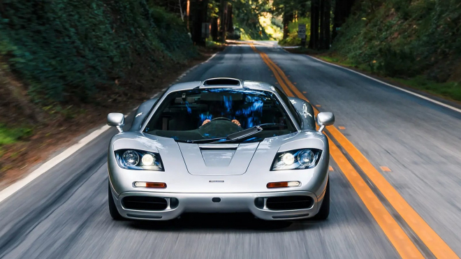 Legendární McLaren F1 magnáta v IT má přepsat historii. Bude stát tolik, že si aukční firma ani netroufá odhadovat výsledek