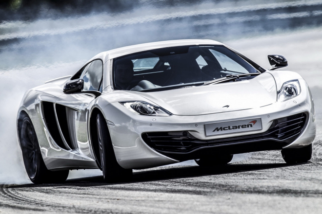 McLaren MP4-12C končí, stávající majitelé prý dostanou „paket 650S” zdarma