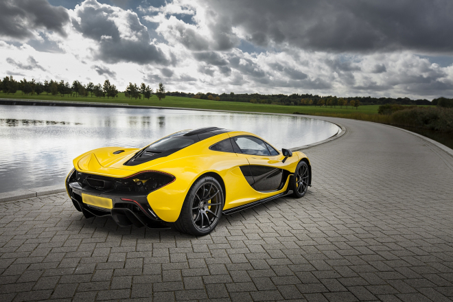 McLaren P1: finální dynamika zveřejněna, stovku dá za 2,8 s