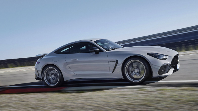 Mercedes musí spolknout další fiasko, jeho nový vrcholný supersport je o sekundu na kolo pomalejší než předchůdce