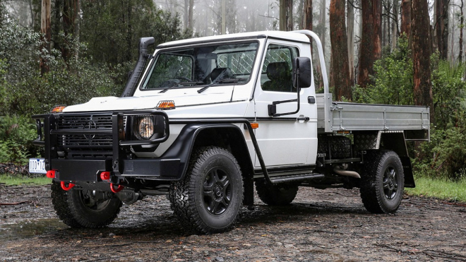 Čekáte na pick-up Mercedesu? Tento lze koupit už teď, zrovna stylovka to ale není