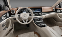 Nový Mercedes E 2016 odhalil interiér, byli jsme u toho