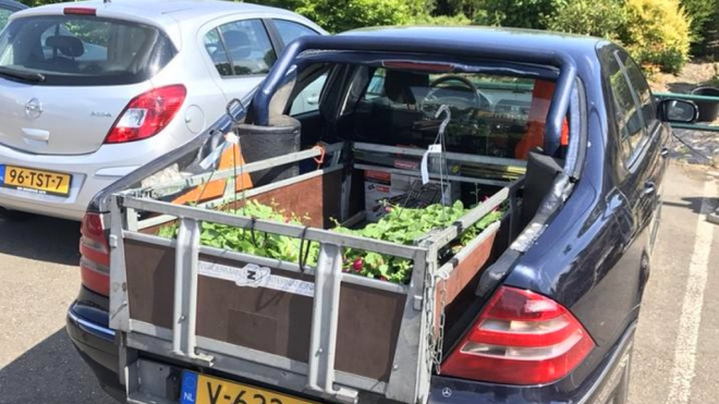 Existují lidé, pro které první pick-up Mercedesu nebude až tak převratná věc