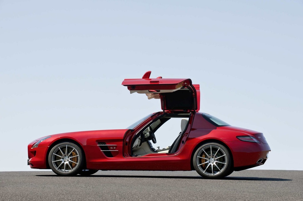 Mercedes Benz Sls Amg Gullwing Predstaveni Takrka Oficialni Autoforum Cz