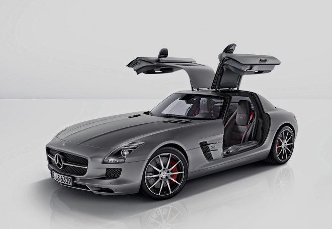 Mercedes SLS AMG GT: až 591 koní pro silniční verzi