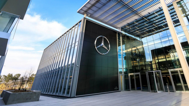 Mercedes dá svým zaměstnancům bonus 26 tisíc za to, že nechodili do práce