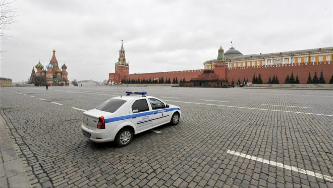 I Moskva už je v izolaci, snímky z vylidněné metropole skoro nahání strach