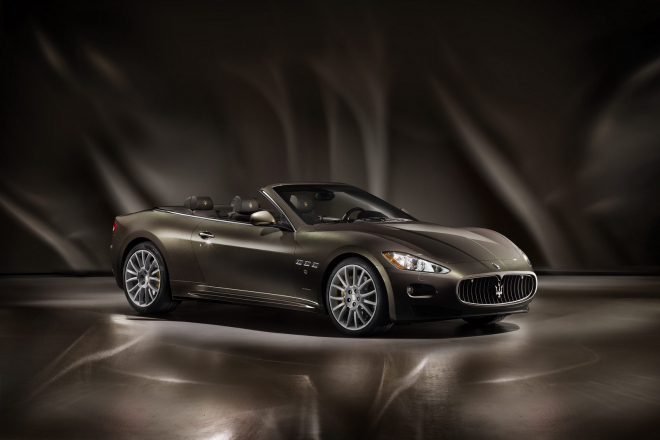 Maserati GranCabrio Fendi: automobilové haute couture