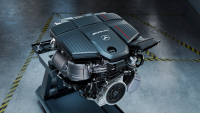 Mrtvý: Absurdní čtyřválec v Mercedesech AMG skončil, náhrada má víc válců, víc objemu, míň elektromotorů a míň baterek