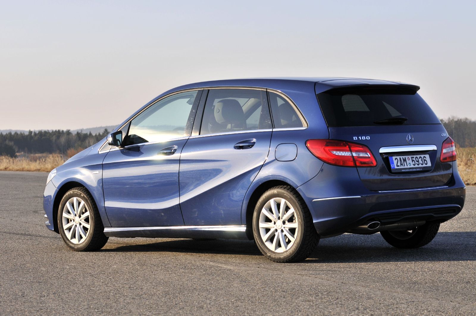 Test Mercedes B 180 Cdi Sam Vojak V Poli Autoforum Cz