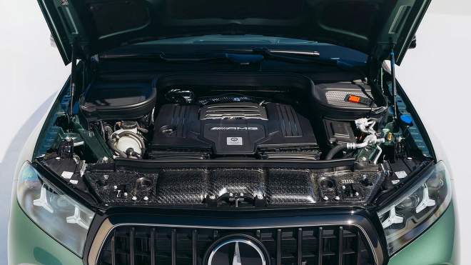 Uzdravuje se Mercedes? Hned dvěma autům dal nový motor V8 a slibuje 27 ostrých novinek, na přelomový krok ale pořád čekáme