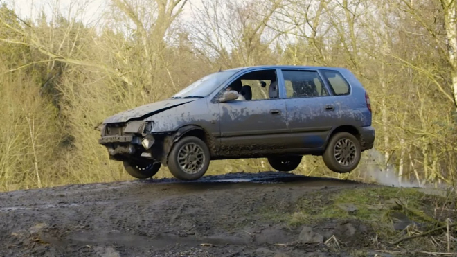Jak těžké je „zabít” staré Mitsubishi za šest tisíc Kč jízdou v drsném terénu?