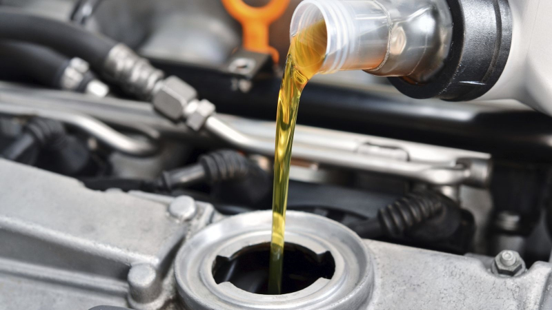 Jak dlouho se může skladovat motorový olej?