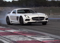 Mercedes SLS AMG Black Series 2013: vrcholné SLS v akci na okruhu Paula Ricarda (video)