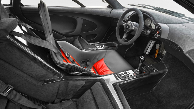 Nadšenec šel po vzácném sporťáku slavného zločince, nikdo ho raději nechce koupit