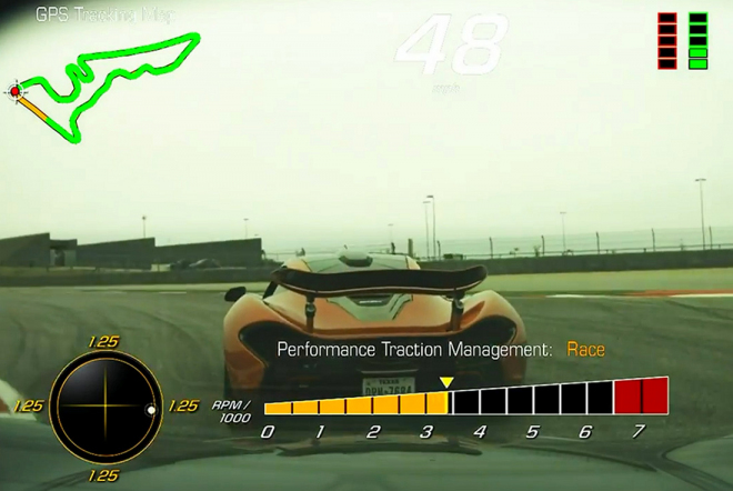 McLaren P1 vs. Corvette Z06 na okruhu: není to tak jasné, jak čekáte (video)