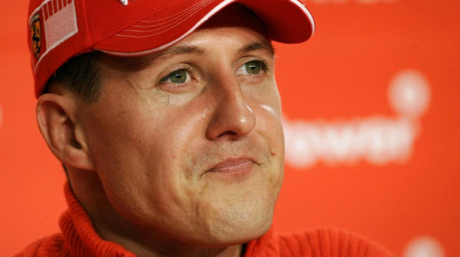 Michael Schumacher prý již není upoután na lůžko, chodit zřejmě může už roky