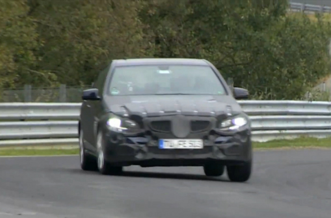 Mercedes E kombi 2013: radikální facelift přistižen v praktičtějším balení, na Nordschleife (video)