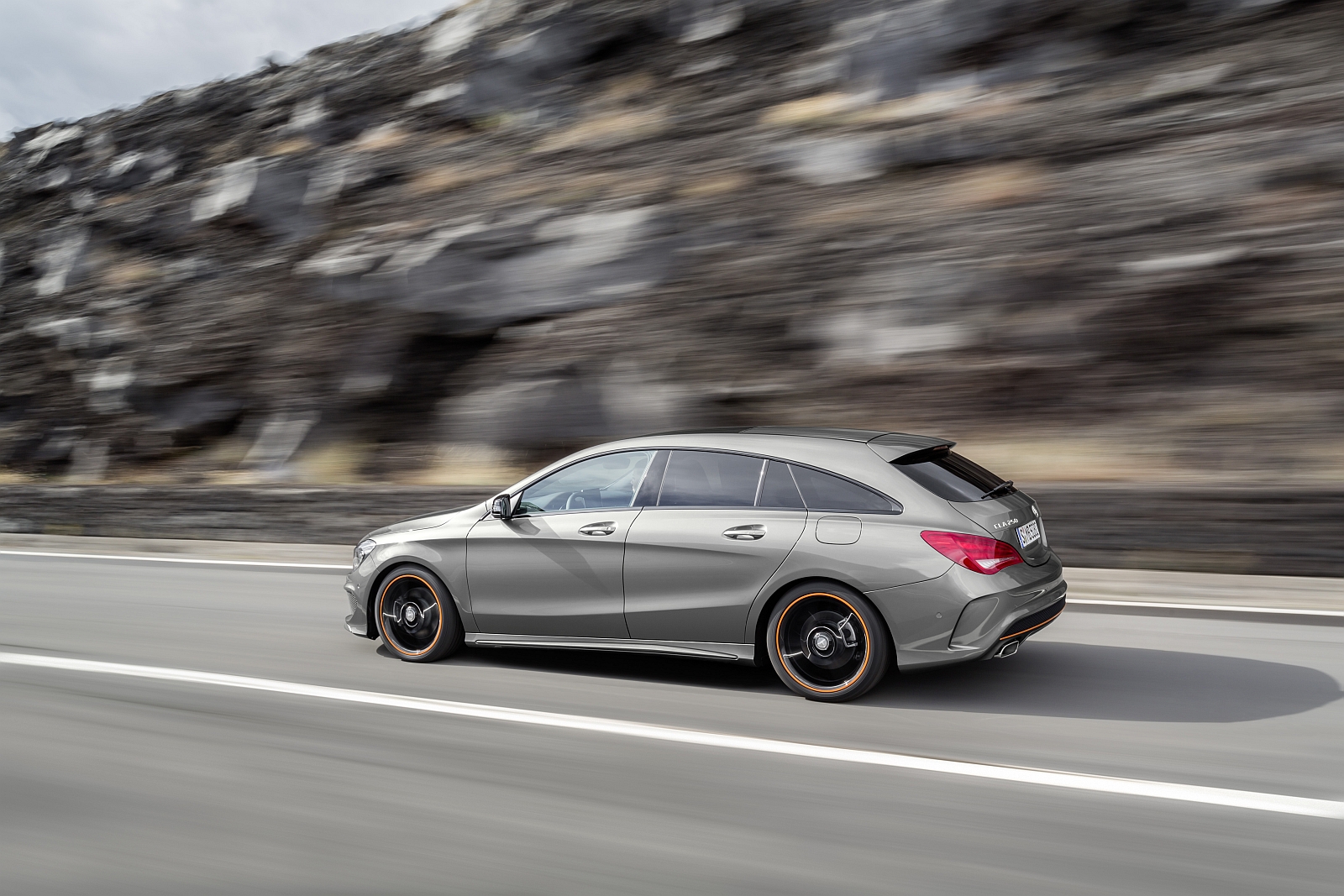 Mercedes Cla Shooting Brake Stylove Kombi Je Venku Vcetne Verze Amg Autoforum Cz
