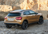 Les SUV modernes les moins chers de Mercedes seront moins chers à l'achat que les GLA les plus ordinaires après quelques années, même s'ils durent - 2 - Mercedes-Benz GLA 2017 illustratni foto 02