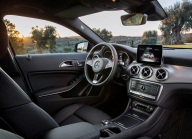 Les SUV modernes les moins chers de Mercedes seront moins chers à l'achat que les GLA les plus ordinaires après quelques années, même s'ils durent - 3 - Mercedes-Benz GLA 2017 illustratni foto 03