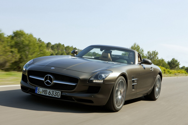 Mercedes SLS AMG Roadster: kompletní fotogalerie, první video