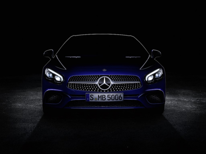 Mercedes SL 2016: facelift na první oficiální fotce, ukazuje dávno tušené