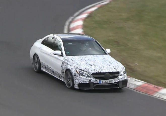 Mercedes C 63 AMG 2015 létá po Ringu, s novým čtyřlitrem V8 bi-turbo (video)