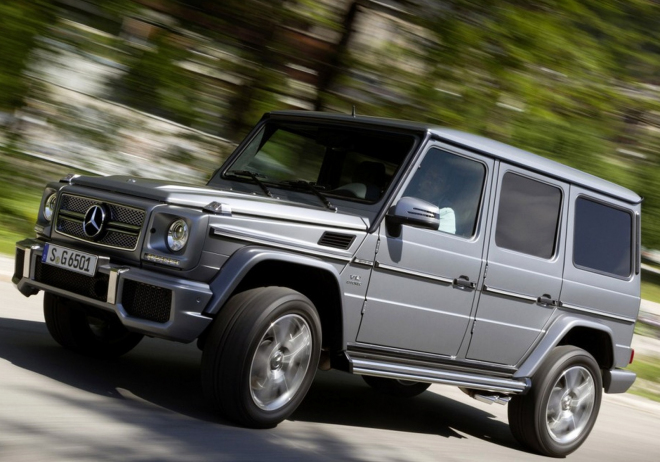 Mercedes G 65 AMG nekončí, jeho V12 se naopak nově chystá i do USA