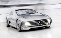 Mercedes IAA je první auto s proměnnou geometrií karoserie, cx činí 0,19