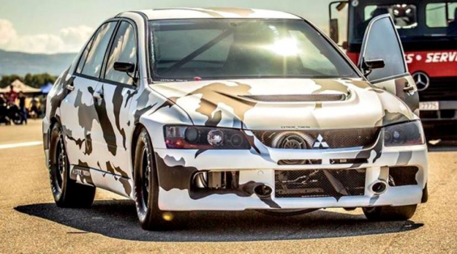 Tenhle Lancer Evo IX má mít přes 2 000 koní, jede brutálně