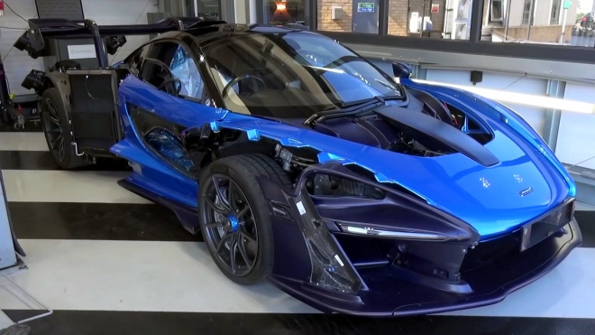 Majitel nejdražšího McLarenu ukázal, jak se opravuje nabourané auto za 22 milionů