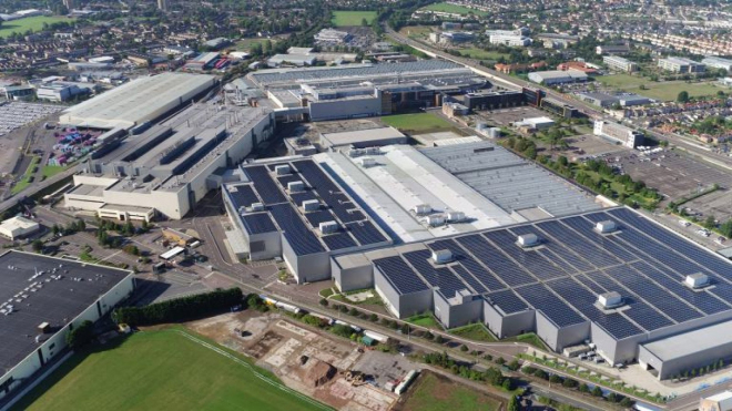 Další automobilka musí propouštět, naděje na rychlý návrat k normálu zmírají