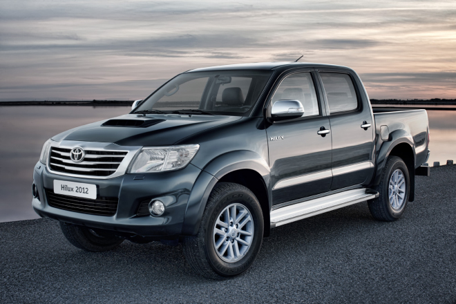 Toyta Hilux 2012: nový vzhled a inovované motory