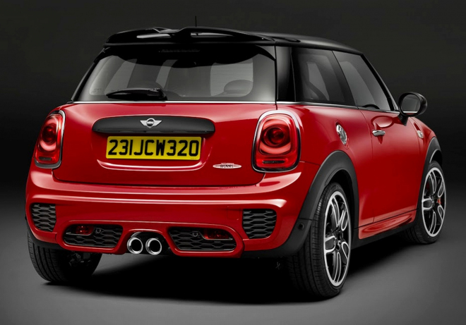 Mini John Cooper Works 2015 oficiálně: 231 koní se rozběhne až na 246 km/h