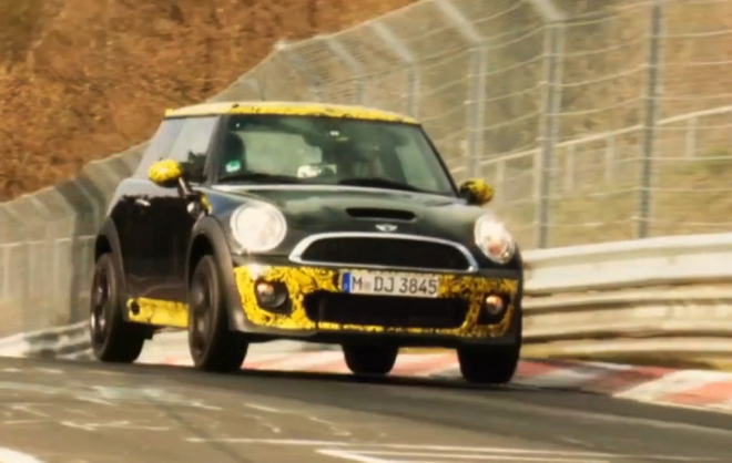 Mini John Cooper Works GP 2012 při pokoření Nordschleife za 8:23 (video)