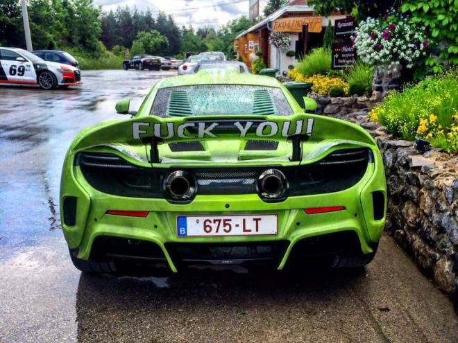 Co se také můžete dozvědět, až vás předjede McLaren 675 LT? (foto)