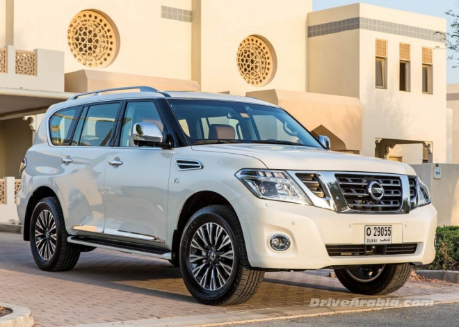 Nissan Patrol 2014: facelift předčasně odhalen, včetně limitované edice Black