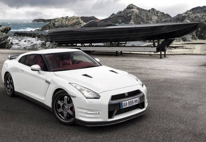 Současný Nissan GT-R se zaměří na více luxusu, ostré RS ale nabídne až 900 koní