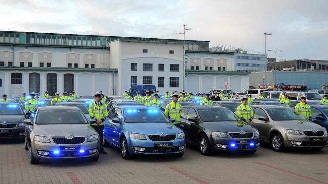 Policie kupuje nová auta za miliardy. Podmínky výběru dávají nekonečný prostor korupci