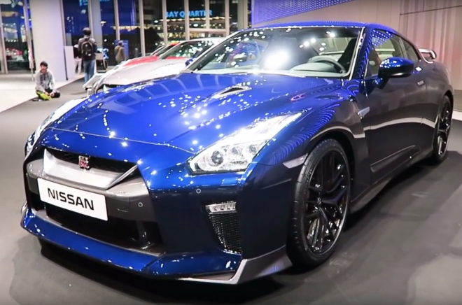 Faceliftovaný Nissan GT-R 2017 se ukázal v dalších nových barvách, která je nej? (video)