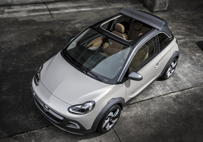 Opel Adam Cabrio se ukáže v Ženevě, dostane pevné bočnice a posuvné plátno