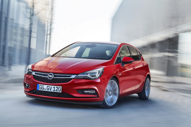Nový Opel Astra 2016 zná všechny české ceny, začínají na 320 tisících Kč