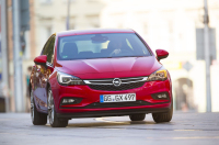 První test Opel Astra 2016: změna k lehčímu i lepšímu