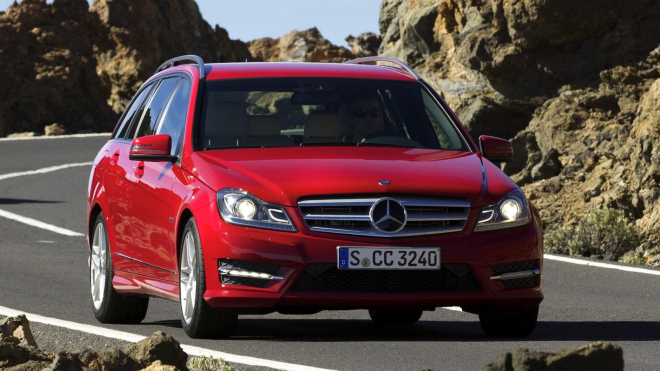 Lidé stále častěji kupují auta starší než 10 let, ta nejoblíbenější mezi nimi ukazují, jaká vydrží