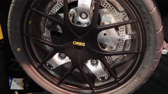 Zvláštní pohon aut budoucnosti odhalil detaily. Zvýší výkon a trakci, sníží spotřebu