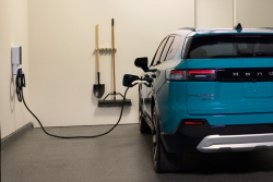 Honda vykáže ztrátu blížící se 100 miliardám za rok. Ani nezkouší tajit, co za ní stojí