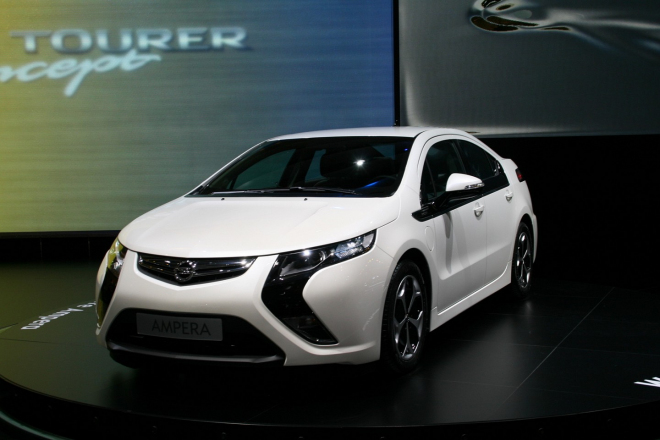 Chevrolet Volt a Opel Ampera 2013 se dočkají delšího dojezdu na „baterky”